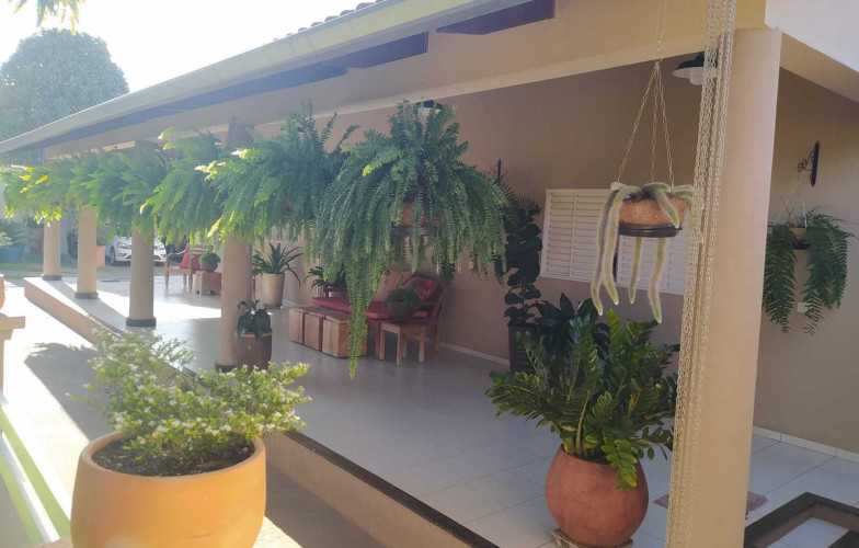 Casa 3Q com Área Gourmet e Churrasqueira - 