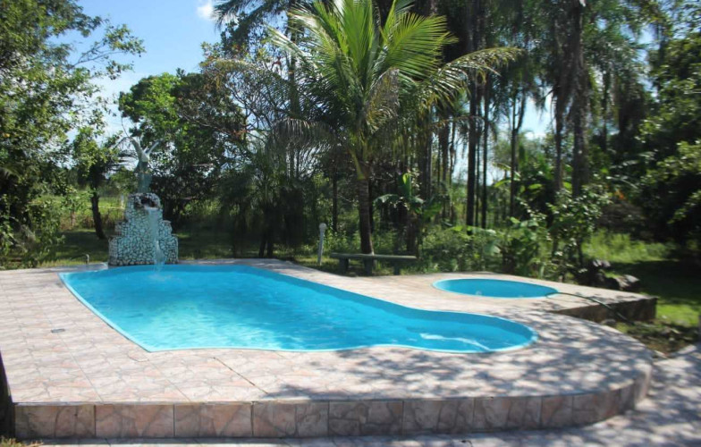 Chácara em Cezarina - 