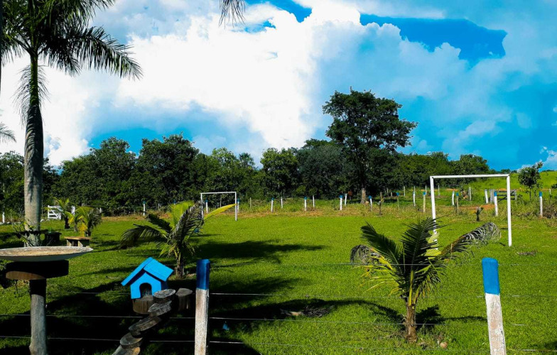 Chácara em Cezarina - 